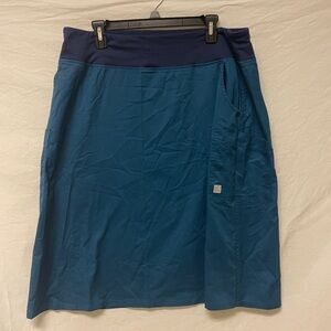 Butter soft scrub skirt XL teal green and navy blue